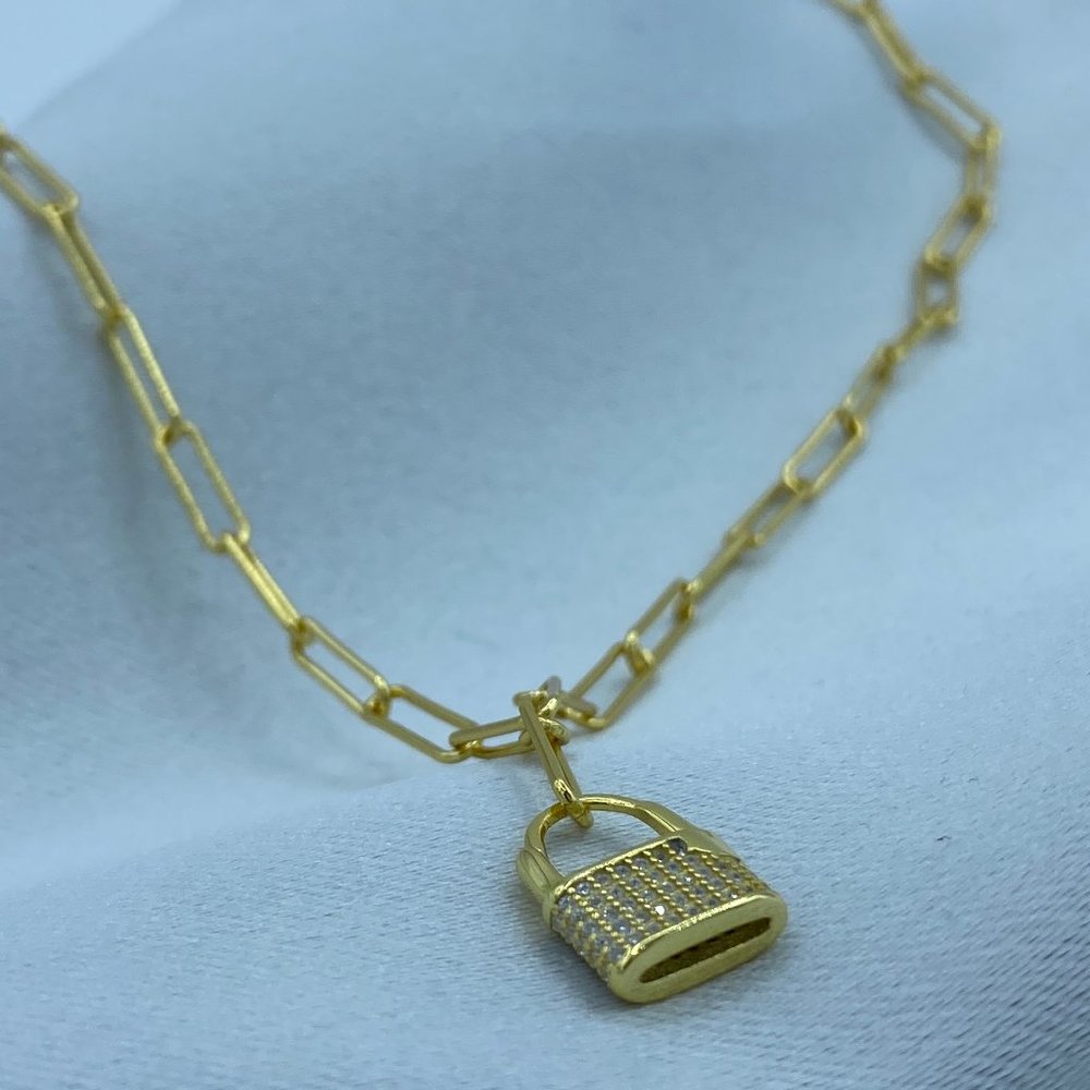Gold Paperclip Lock Pendant Necklace 925 Silver !